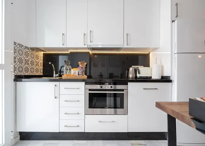 Дом отдыха Casa Hibiscus Марбелья