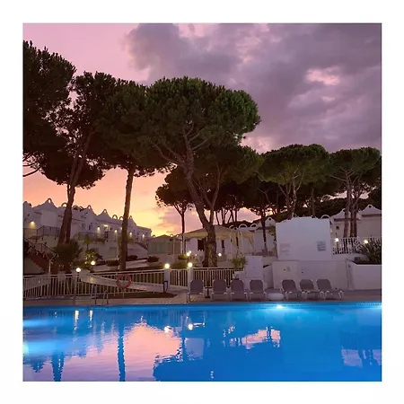 Dom wakacyjny Casa Hibiscus - & - Indoor Pool - Jacuzzi - Cabopino