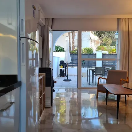 Casa Hibiscus - & - Indoor Pool - Jacuzzi - Cabopino * Marbella